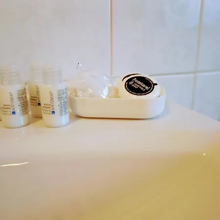 Elisa's House, Coccola!